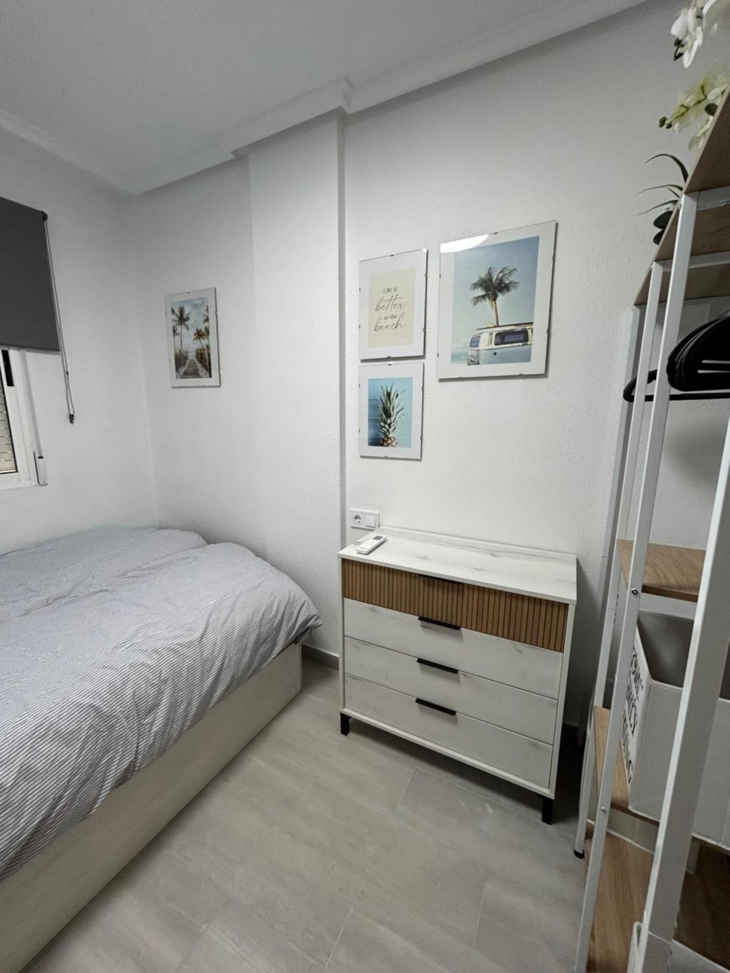 Ferienwohnung Skyline 21 Torrevieja Exterior foto