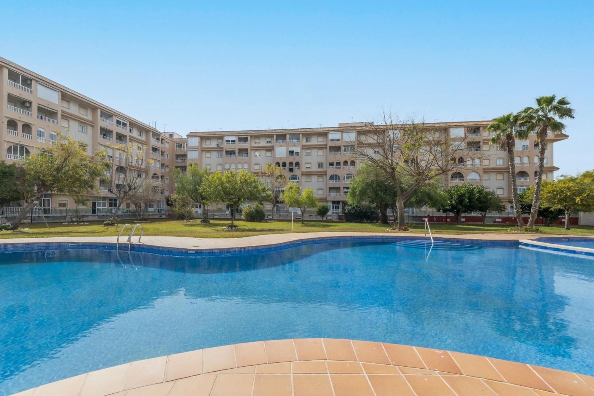 Ferienwohnung Skyline 21 Torrevieja Exterior foto